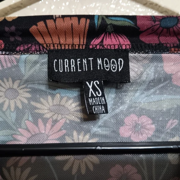 Current Mood Dolls Kill Black Floral Mushroom Mesh Crop Top - Picture 4 of 4